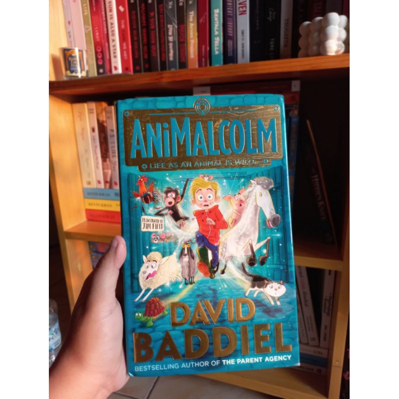 Novel Animalcolm HC (preloved)