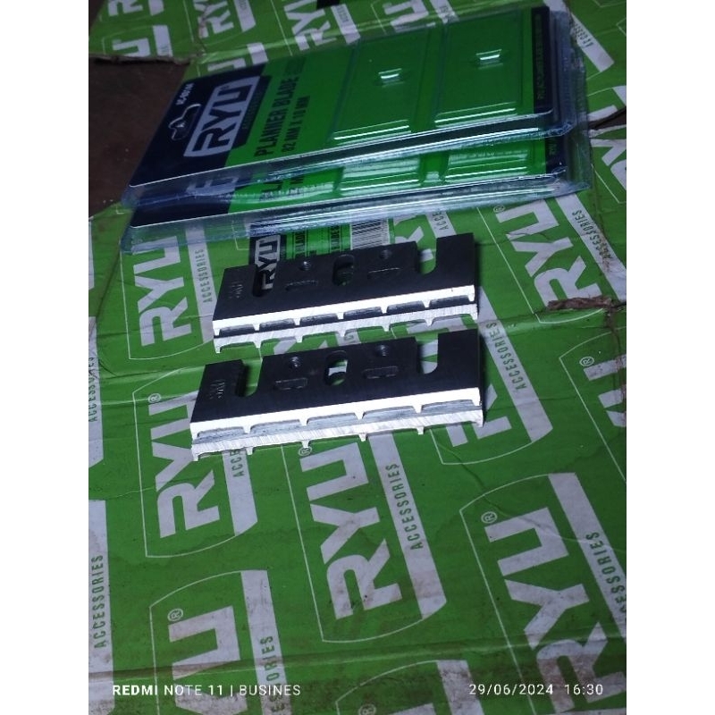 mata ketam garis sirip walet