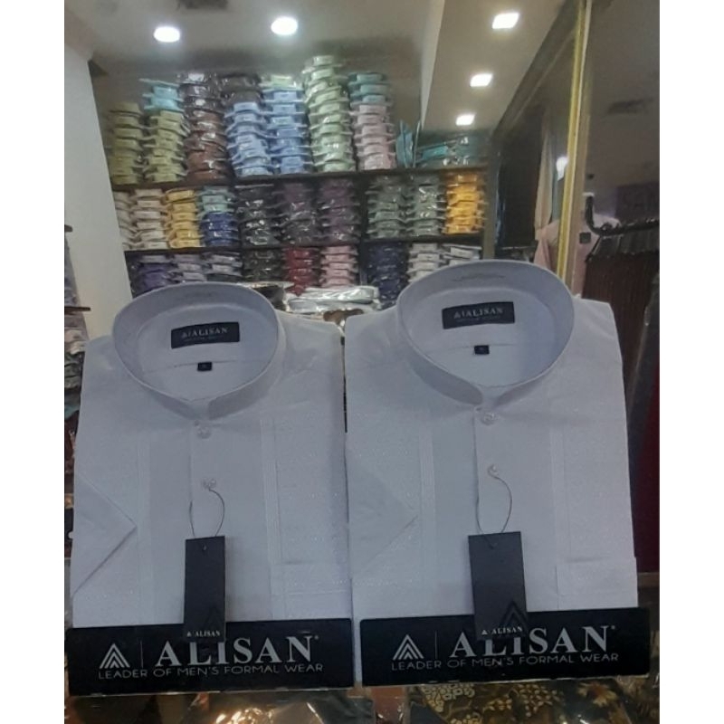 Alisan Koko putih bordir lengan pedek