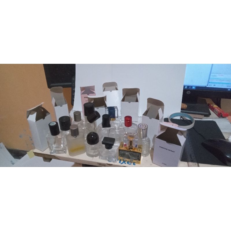 

kardus parfum termurah free desain