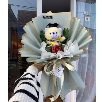 BUKET BONEKA WISUDA PLUS BUNGA FLOWER BOUQUET