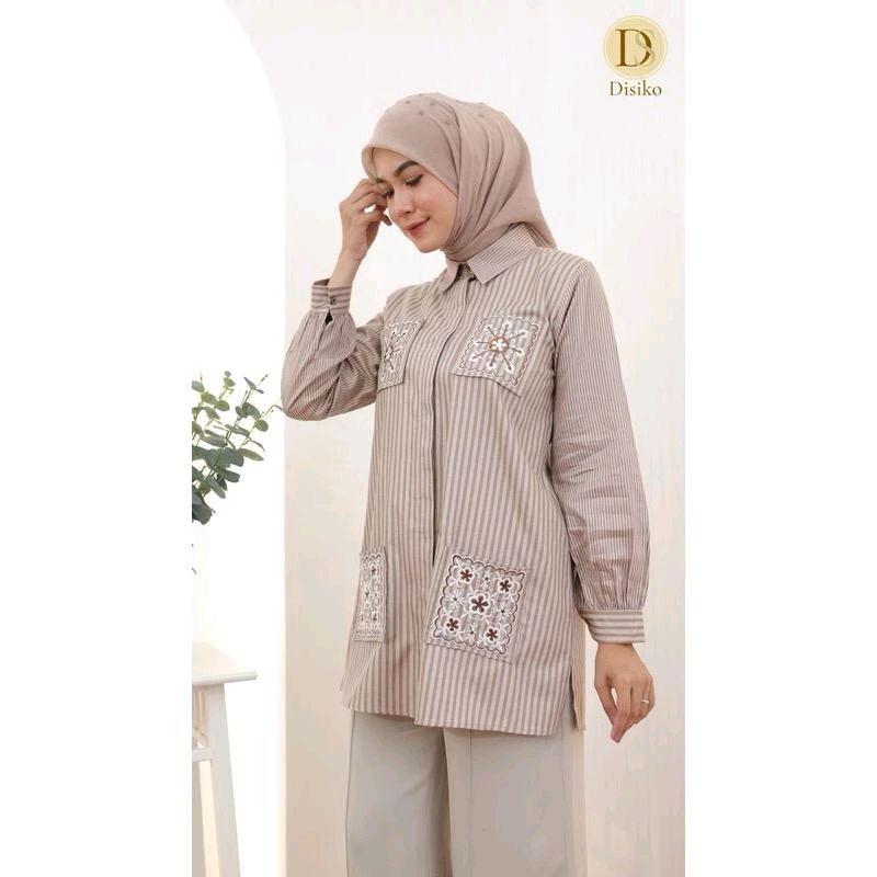 Divia Top  Kemeja Cotton Bordir by DISIKO