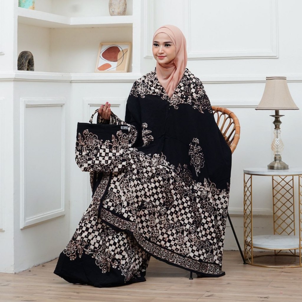 MUKENA BATIK CAP PEKALONGAN ENCIM BAHAN RAYON/ SOGAN HITAM