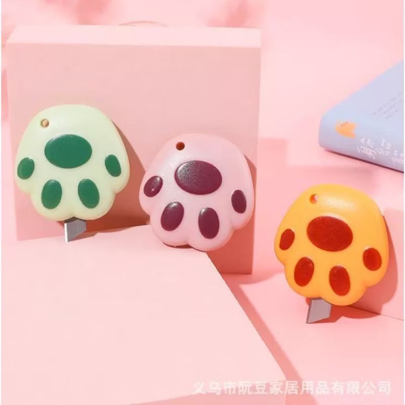 

Cutter Mini Lucu Cutter Mini Pemotong Kertas Serbaguna Bentuk Jejak Kaki