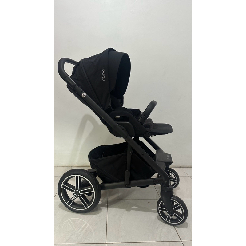 Preloved Stroller Nuna Mixx Next Verona+Arra Next Lagoon+Base