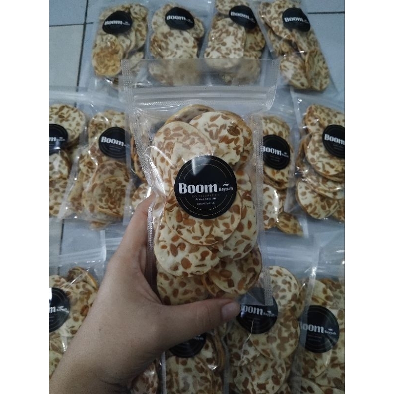 

kripik tempe sagu endolitta