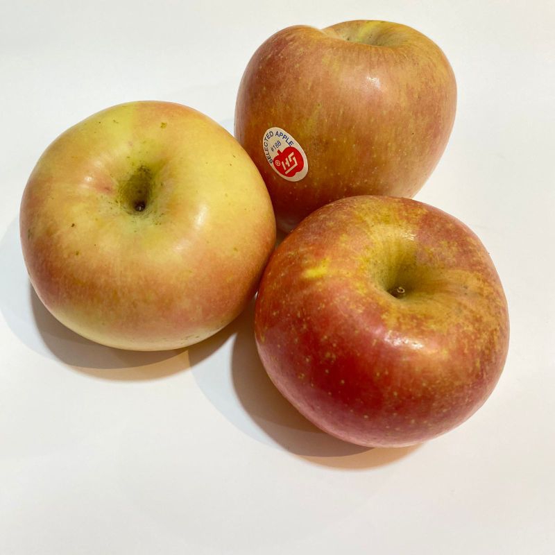 

Apel Fuji Besar 1kg