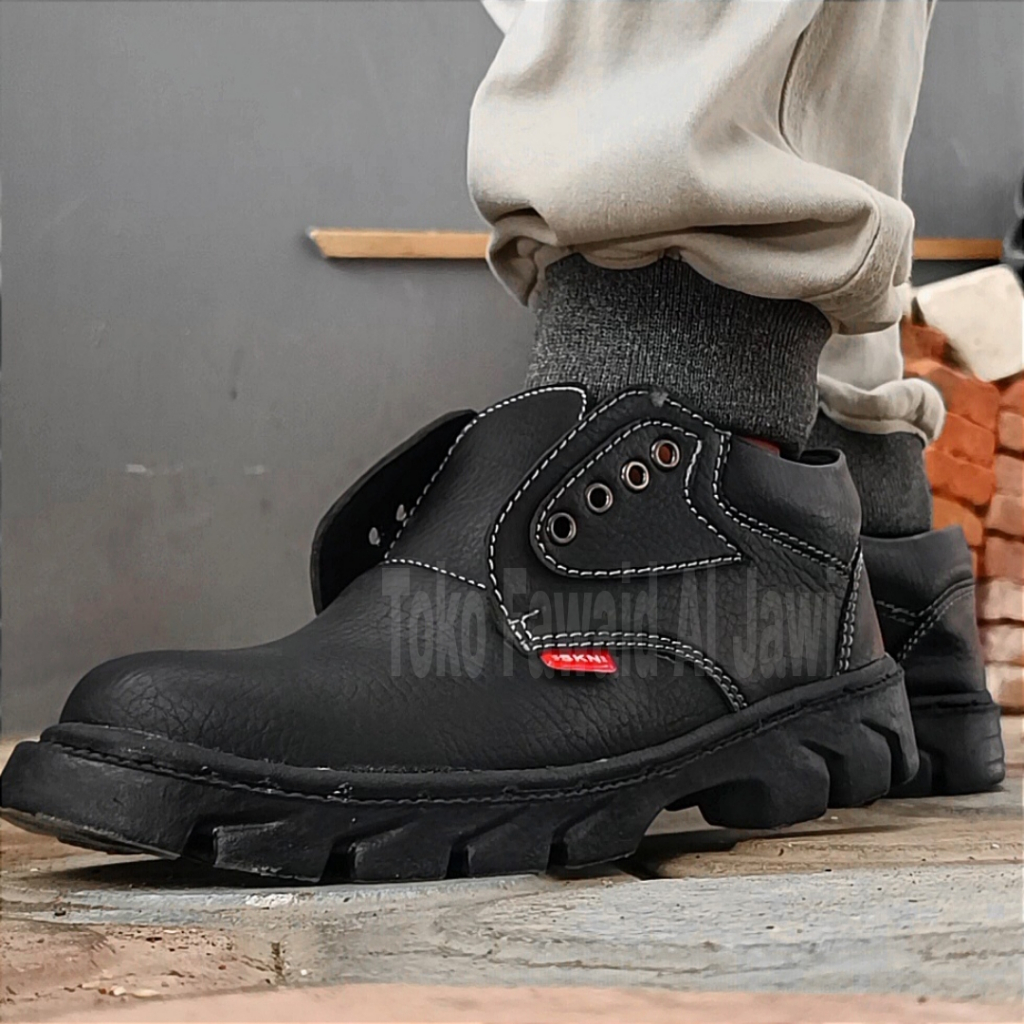 Sepatu Safety Pendek Gaul Shoes Safety Pabrik  Kingsiio  Harga murah Kualitas Terbaik