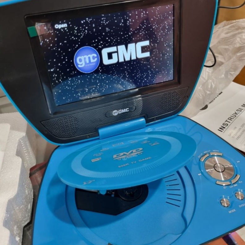 DVD PLAYER PORTABLE PORTABEL GMC DIVX 88 R NAKAI N 786 787 986 987 988 N986 N987 N988 78 78 98 98 IN