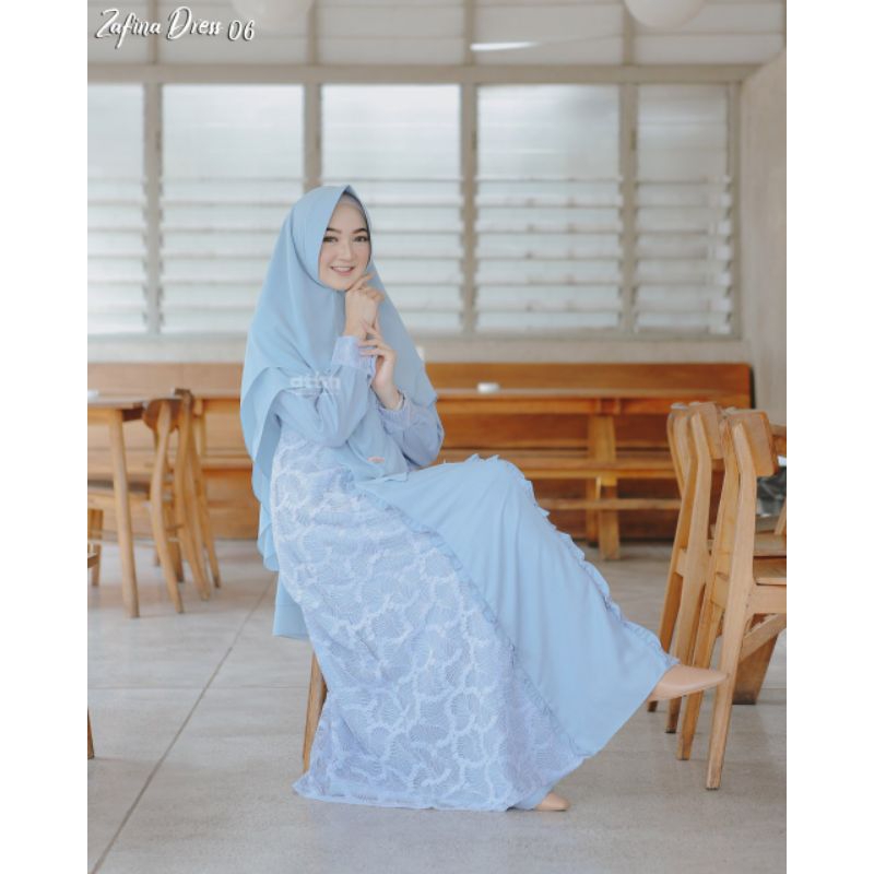 Zafina Dress