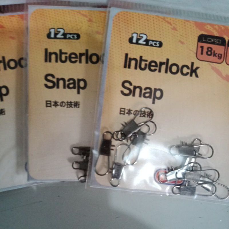 interlock snap
