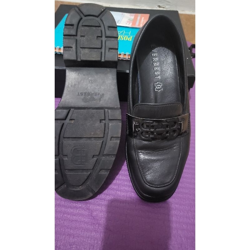 Sepatu Loafers Everbest Dominique Black Hitam PRELOVED Original 100%