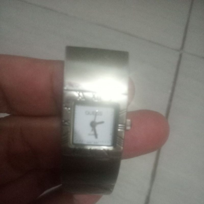 Jam tangan wanita preloved, guess