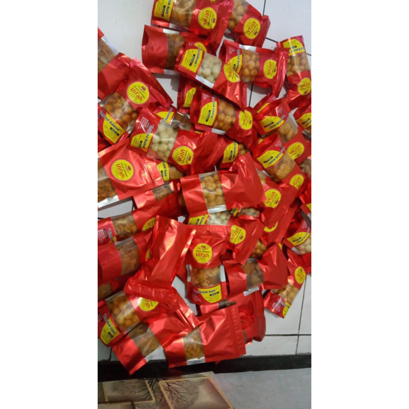 

Cemilan Keripik Kaca (Kirca) - Snack Guwong - Harga Murah