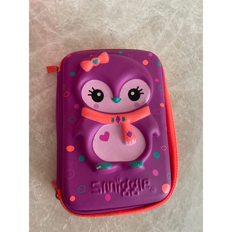 

Smiggle pencil case kotak pencil preloved