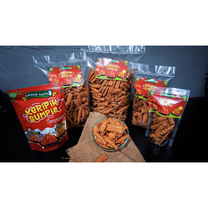 

Keripik Sumpia Pedas Daun Jeruk Sapi Panggang Jagung Bakar 80gr 100gr