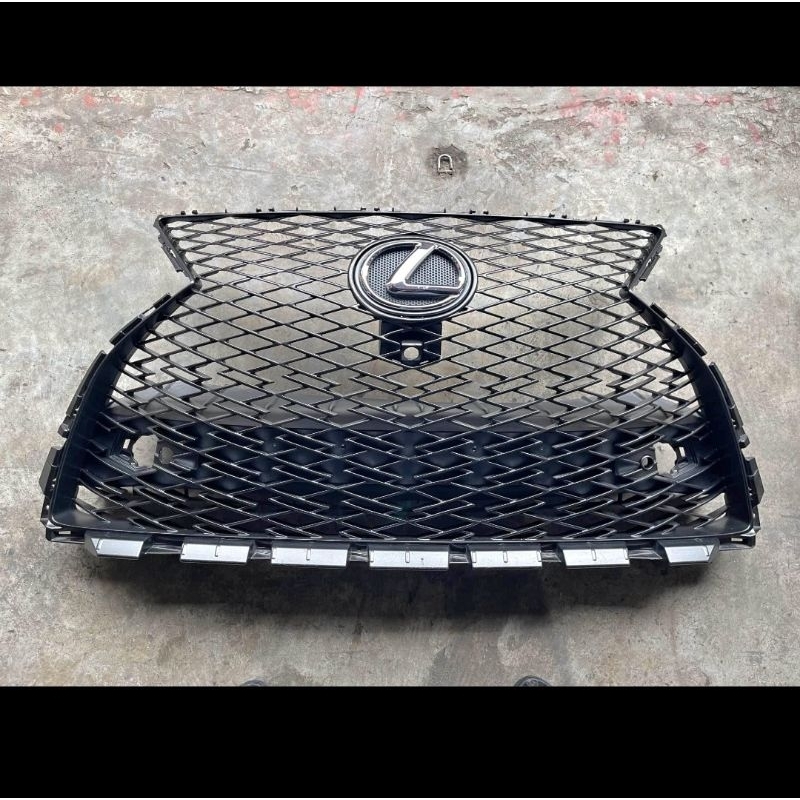 grill lexus 2016 - 2019  rx 350 rx450 original