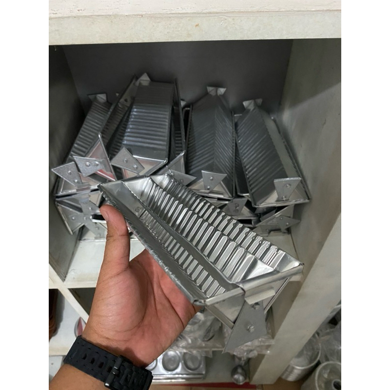 LOYANG BOLU SEMANGKA