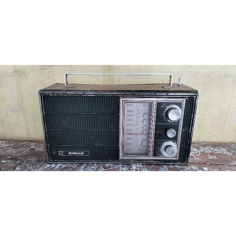 Radio kuno jadul vintage