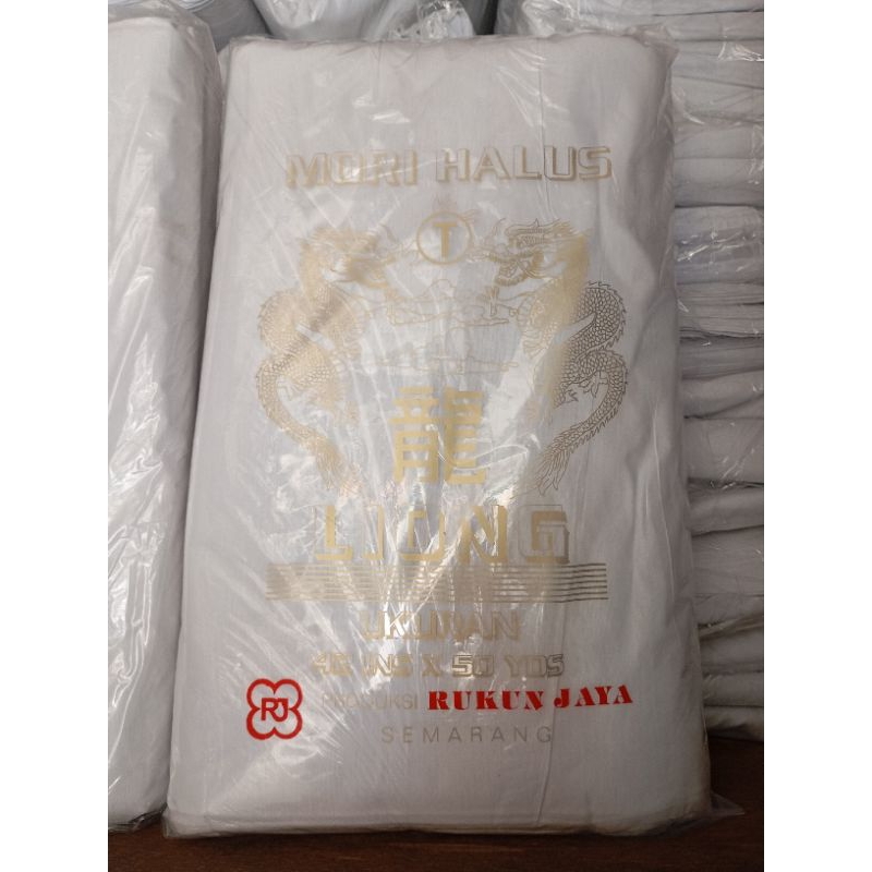 Kain Mori Liong Merah kain kafan