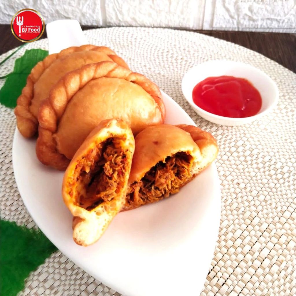 

Kue Tradisional/ Panada tongkol / BJ Food Cake