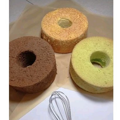 

Chiffon Cake Pandan Coklat (Whole)
