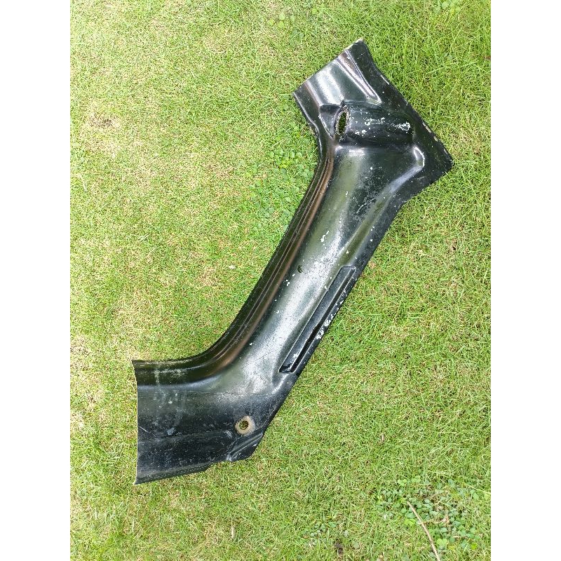 lengsild Tengah sayap dalam Yamaha force 1 ORIGINAL SECOND kanan saja minus