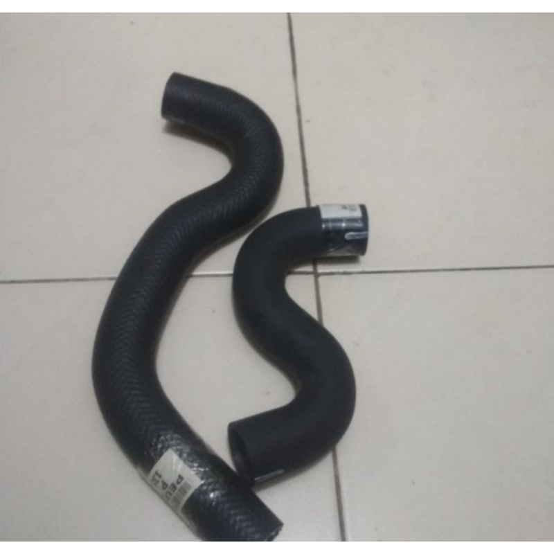 selang radiator atas dan bawah Peugeot 206