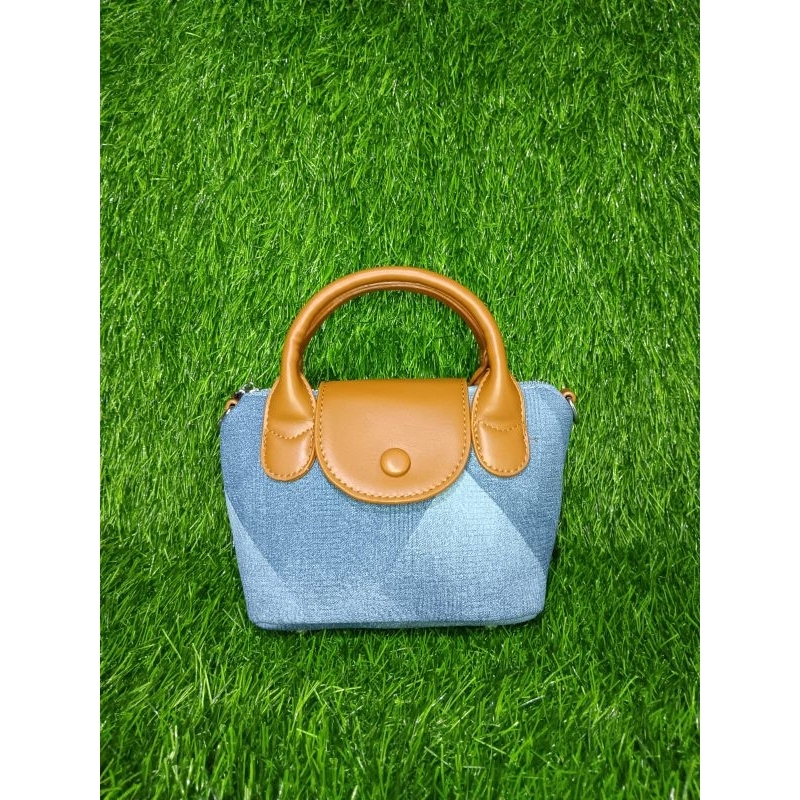 TAS SELEMPANG MINI WANITA TAOLEYU (PRELOVED)