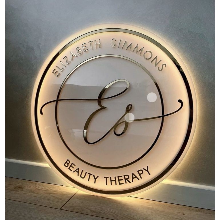 Papan Nama Toko Akrilik Papan Usaha Acrylic Plang Usaha Bulat Tulisan Timbul Lampu LED Custom Elegan