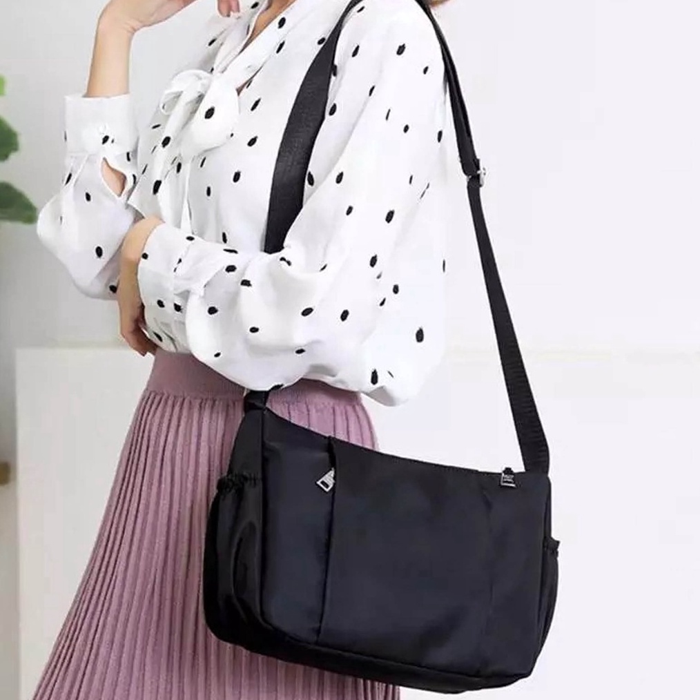 READY STCOK A ZAHRA 112 TAS CRISTINE  TAS BAHU BESAR  TAS SLEMPANG CRISTINE  TAS BAHAN MICRO  TAS SI