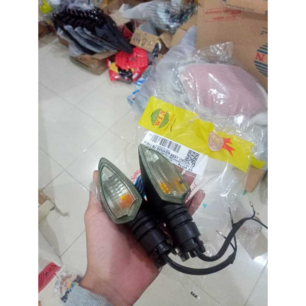 REFLEKTOR SEIN DEPAN VIXION 2012 SET KANAN KIRI MERK WIN