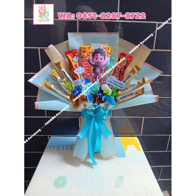 

Buket Karawang - PARORA (PRBS-100) Buket Snack atau Buket Snack plus Uang Budget 100ribu, mix Bunga Artificial, Topper, Mercy, bisa request ganti tema & snack