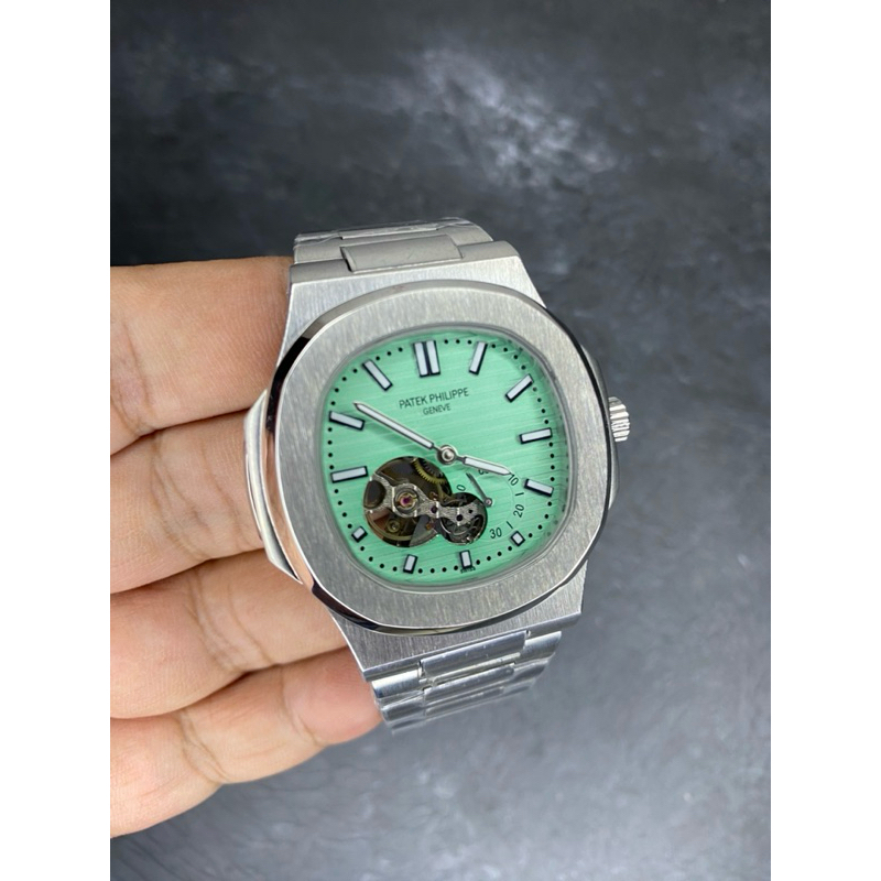 Jam tangan otomatis tourbillon