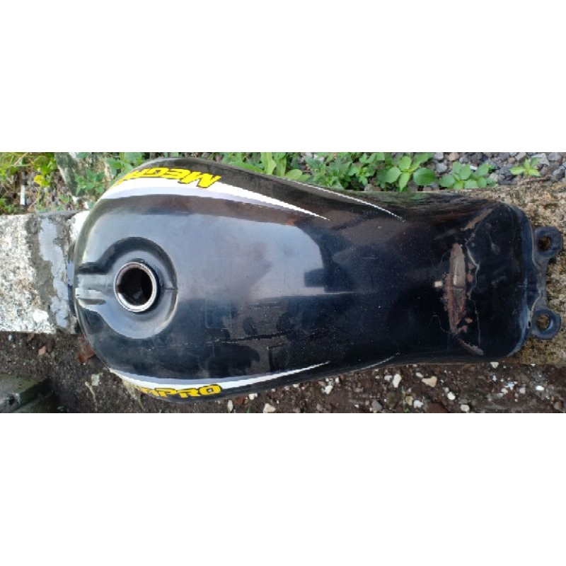 tangki megapro hiu original