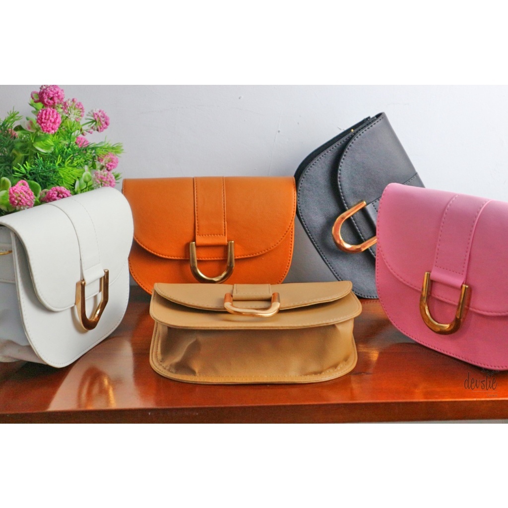 Tas selempang wanita/Tas wanita moana/slingbag wanita kekinian