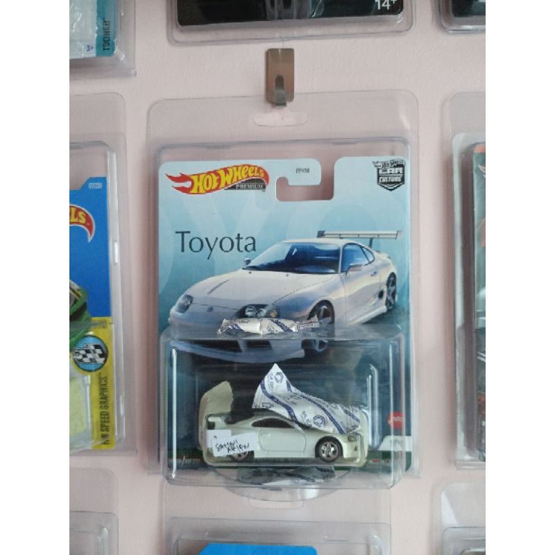 HOT WHEELS PREMIUM TOYOTA SUPRA WHITE CAR CULTURE