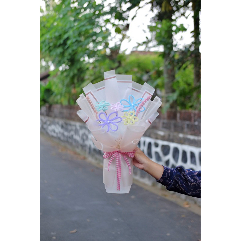 Bucket Murah|Bucket Uang|Buket Wisuda|Bucket Uang Kosong|Bucket Snack|Bucket Jilbab|Bucket Yupi|Buck