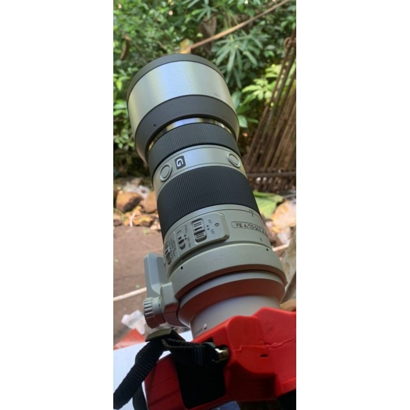 LENSA SONY FE 70-200MM