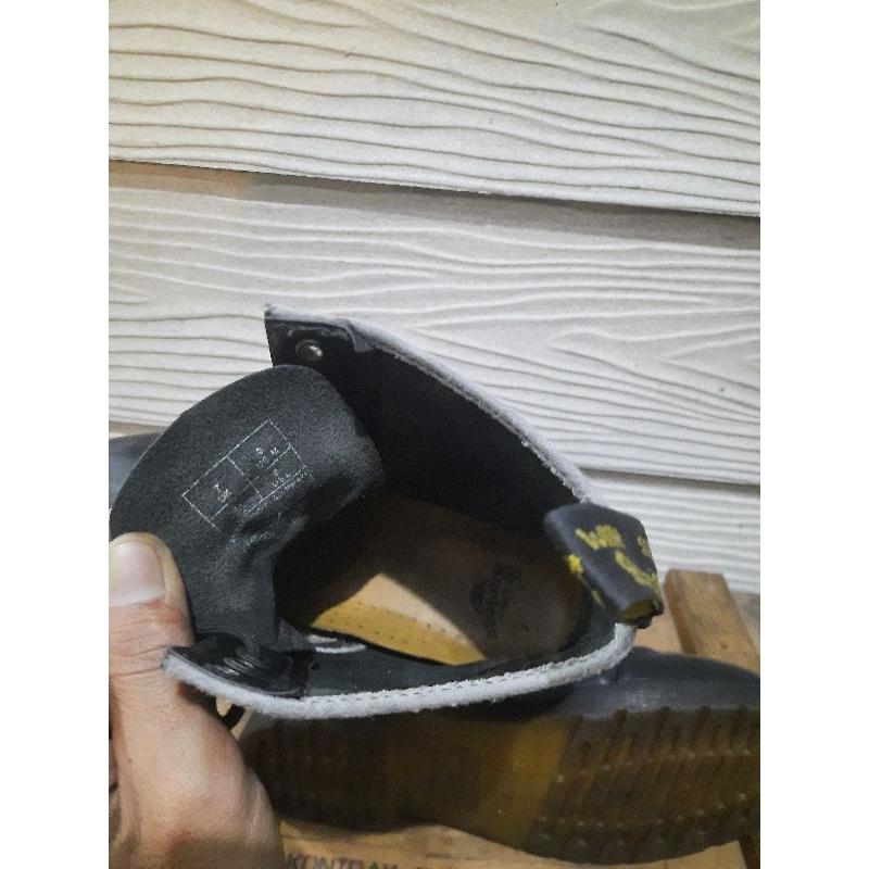 DR MARTENS 1460 MONO BLACK