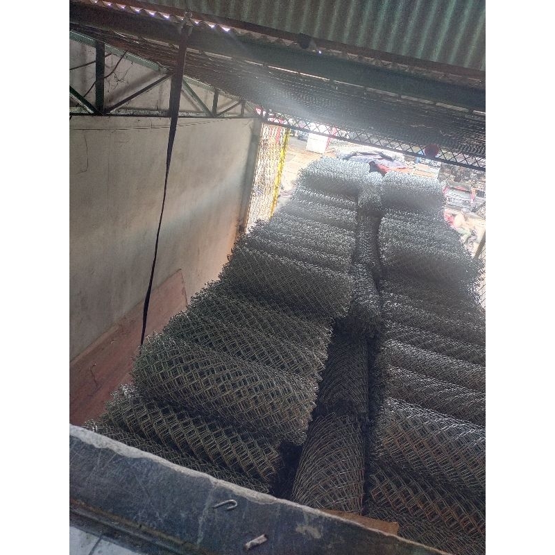 kawat harmonika galvanis 2,1mm lubang 5×5cm T1,5×25m