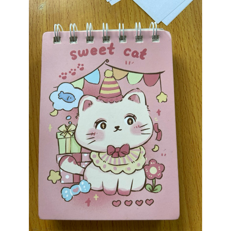 

Buku catatan gambar kucing