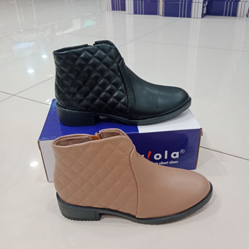 Sepatu Boot Wanita LAVIOLA ORI