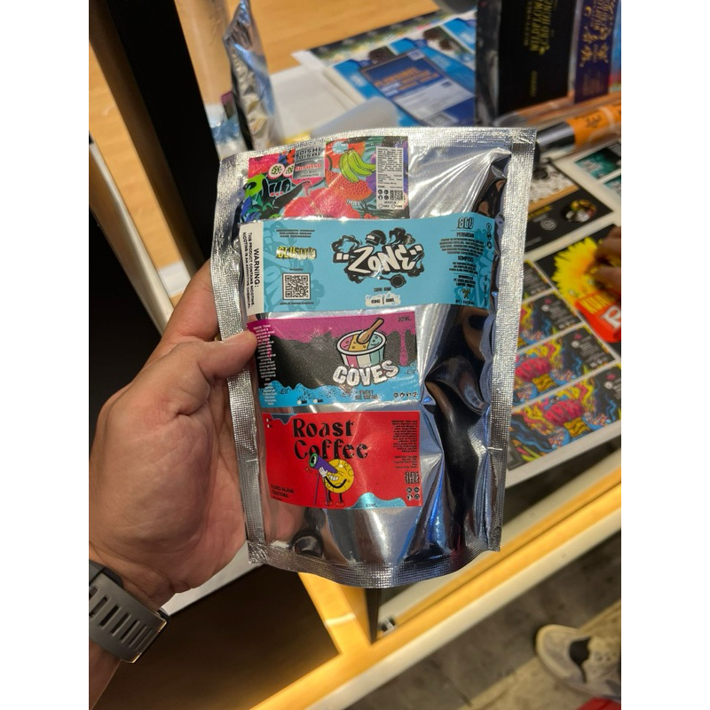 

Sticker Label Product Spot UV - 40x80mm (custom)