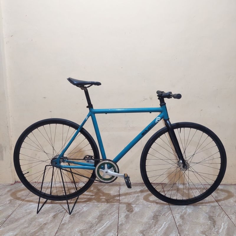 Sepeda united Soloist 71