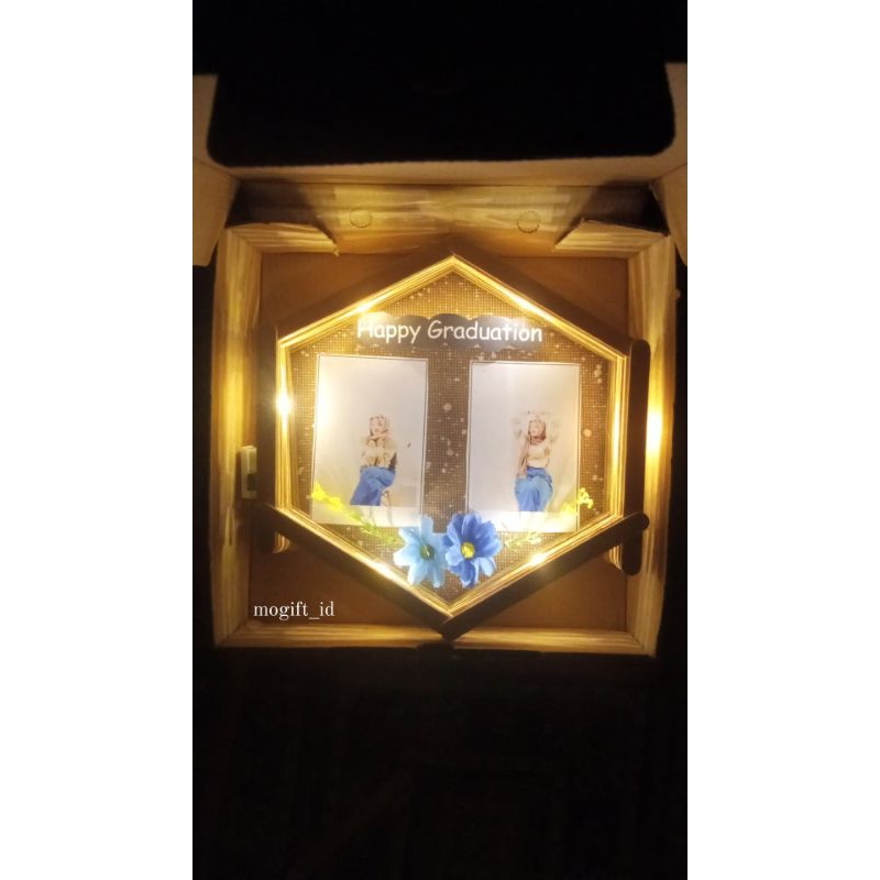 TERMURAH  (COD) Kado ultah,annyversary,wedding,wisuda dll Hexa Stik Frame 3D,kado kekinian,EstetikFr