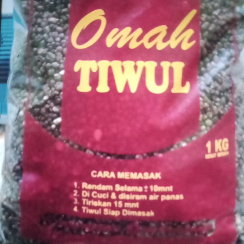 

Tiwul atau Oyek 1Kg