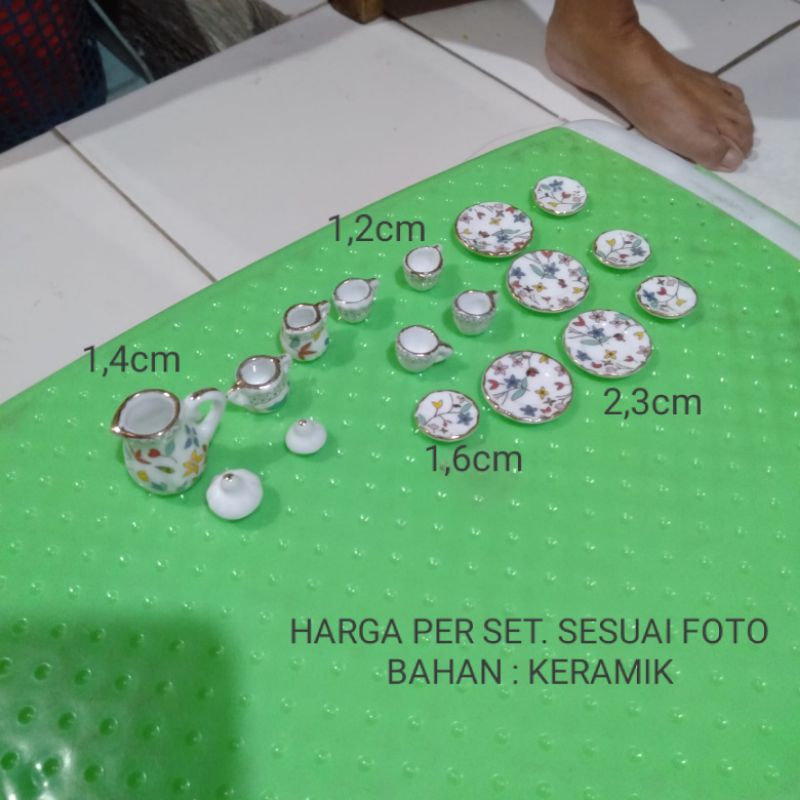 Miniatur Teko Keramik Piring Set Miniatur Tea Set Keramik