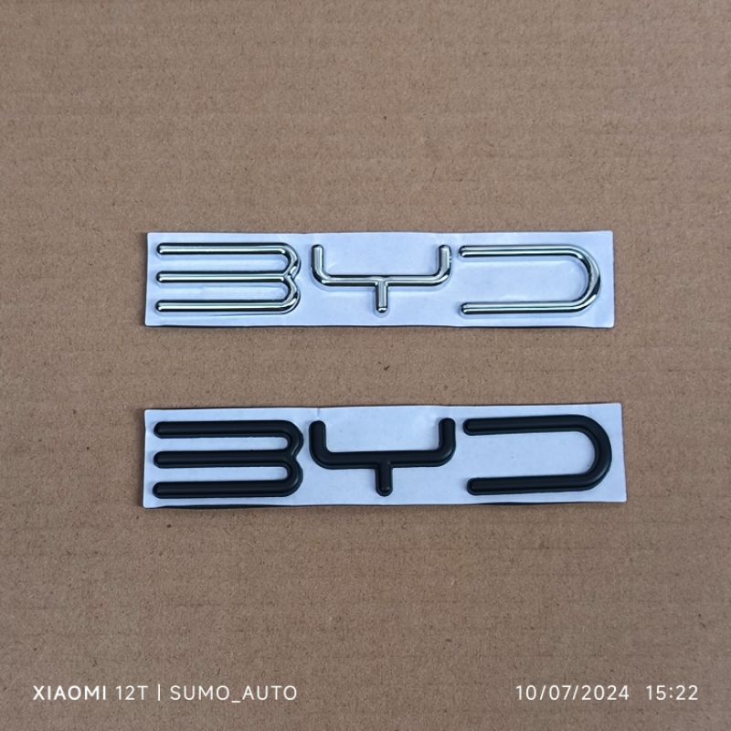 emblem tulisan BYD build your dream emblem B Y D