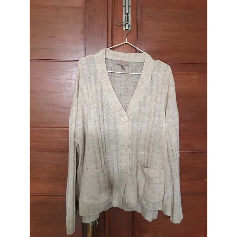 H&M cardigan rajut pearl